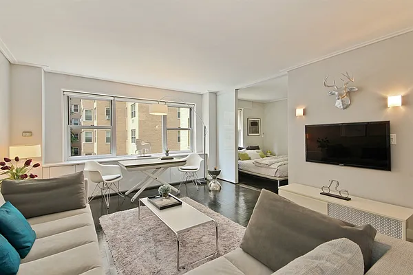 Sold by Corcoran | media 44