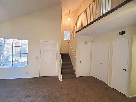 4th image of 10822 Pepper Way