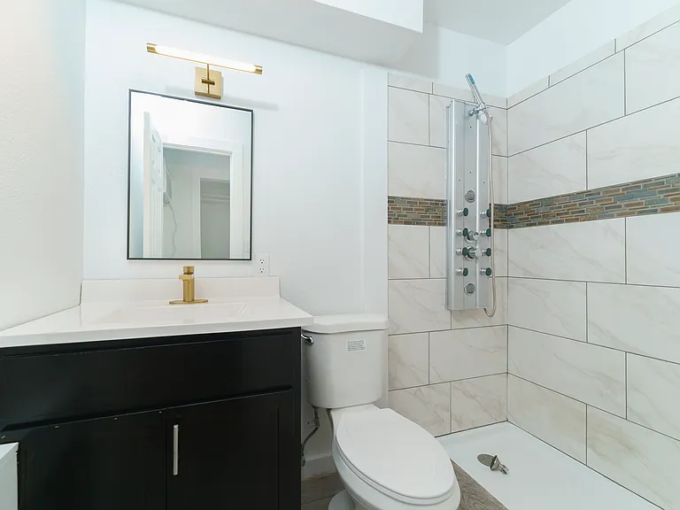 43 Vaughts Dr #A — Photo 12