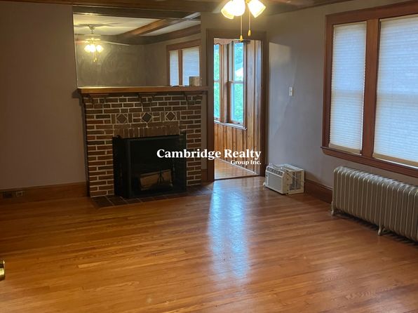 93 Hillside Rd #2T