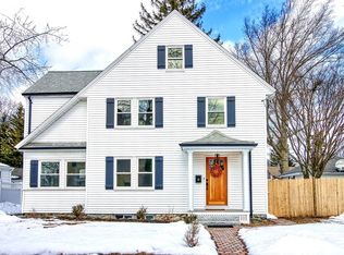 8 Enmore Rd, Melrose, MA 02176