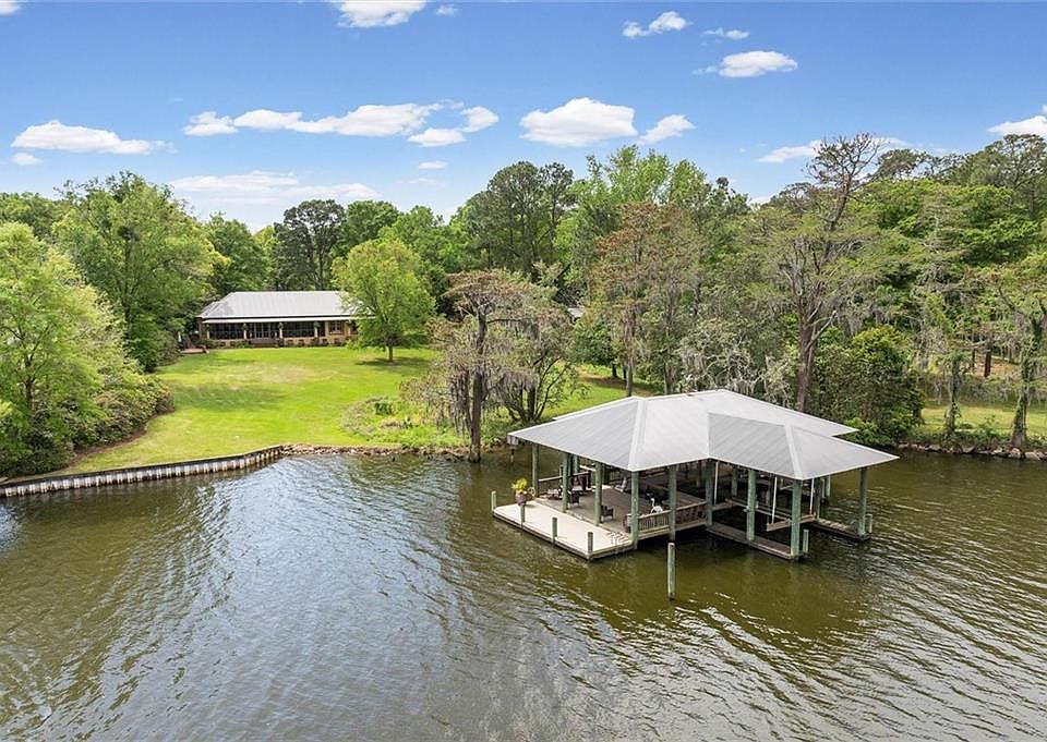 1st image of 2300 Burgett Rd