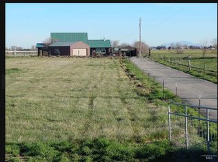 5420 E Lewis Ln, Nampa, ID 83686