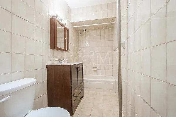 Rented by Brick&Mortar | media 21