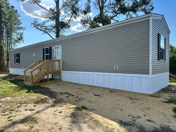 3525 E Elizabethtown Rd, Lumberton, NC