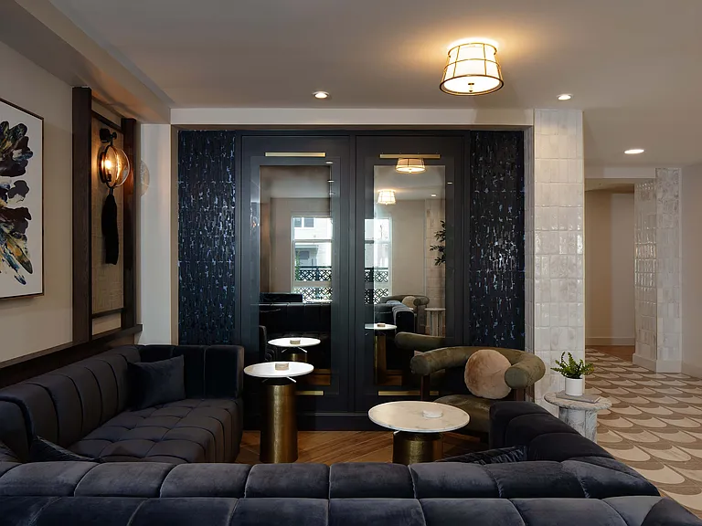 Wayfern Apartments — Photo 38
