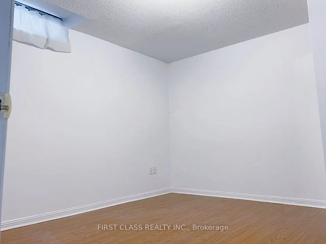 2 bed, $1,750 — Photo 4