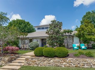 7949 Goodshire Ave, Dallas, TX 75231
