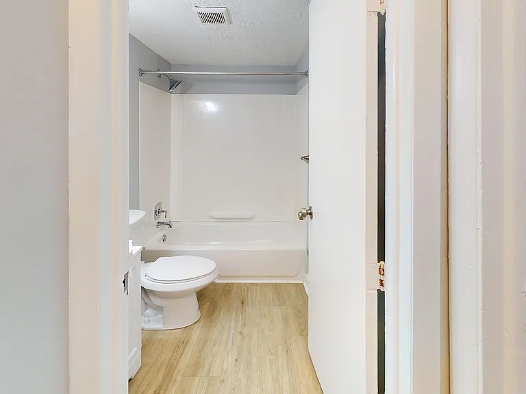 Co-Pilot Bathroom Co-Pilot Bathroom