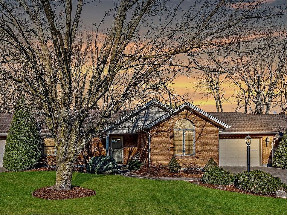 1st image of 116 Colonial Lake Dr
