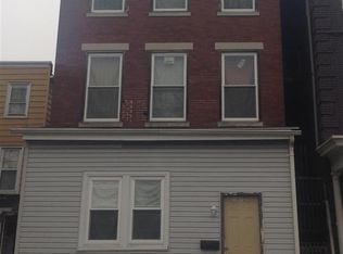 1412 Regina St, Harrisburg, PA 17103