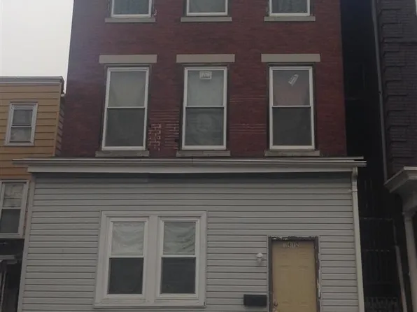 1412 Regina St, Harrisburg, PA 17103