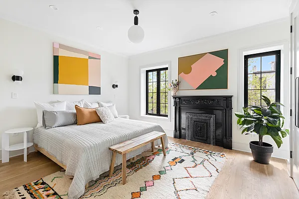 Sold by Compass | media 11