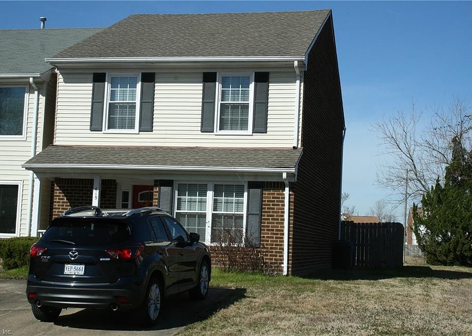 1st image of 615 Nottaway Dr