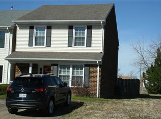 615 Nottaway Dr, Chesapeake, VA 23320