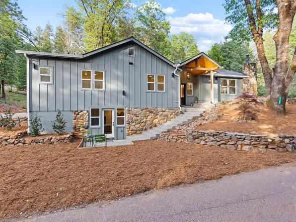 11000 Bubbling Wells Rd, Grass Valley, CA 95945