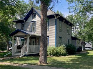 410 W Main St, Beresford, SD 57004