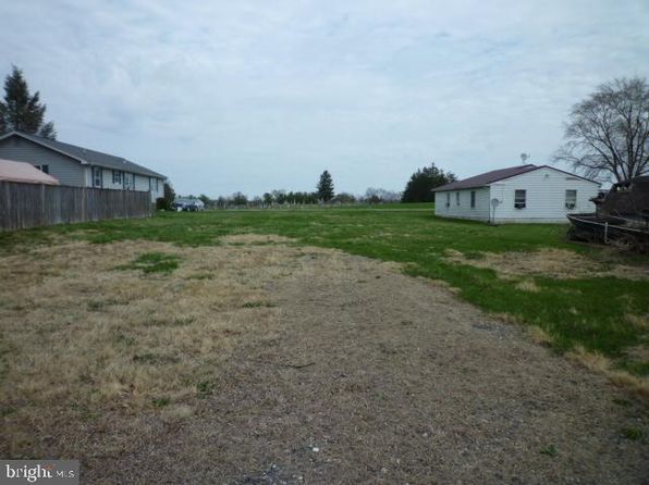 54 W Baltimore St, Taneytown, MD 21787