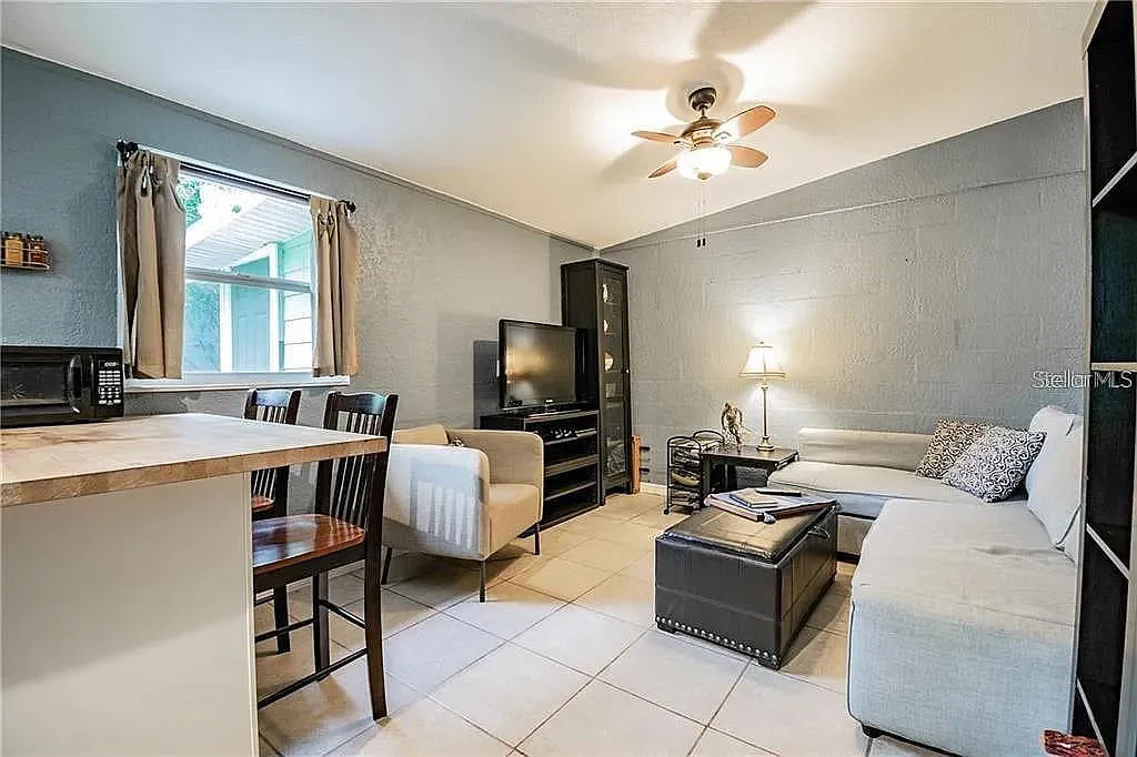 1 bed, 480 sqft, $1,250 — Photo 4