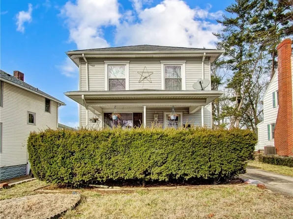423 Westview Dr, Zanesville, OH 43701