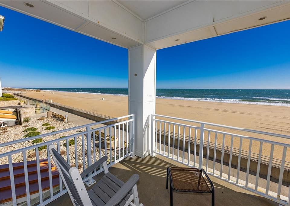 1st image of 3738 Sandpiper Rd #B106