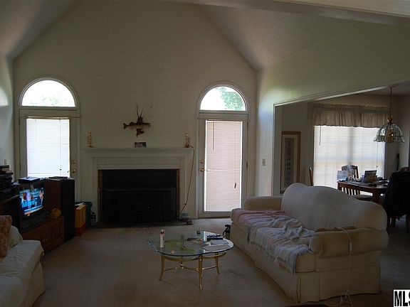 3rd image of 3557 Cordell Ct