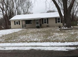 17211 Chula Vista Dr, Belton, MO 64012