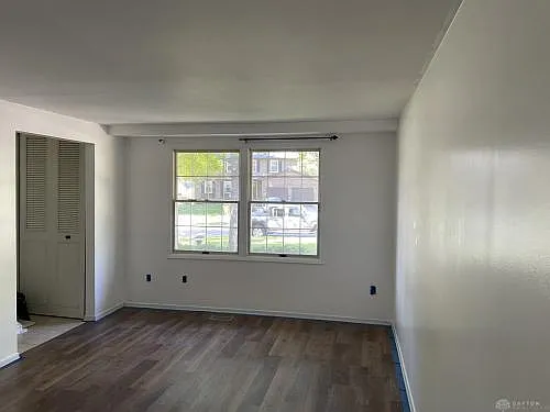 4 bed, 2.5 bath, 1832 sqft, $2,200 — Photo 4