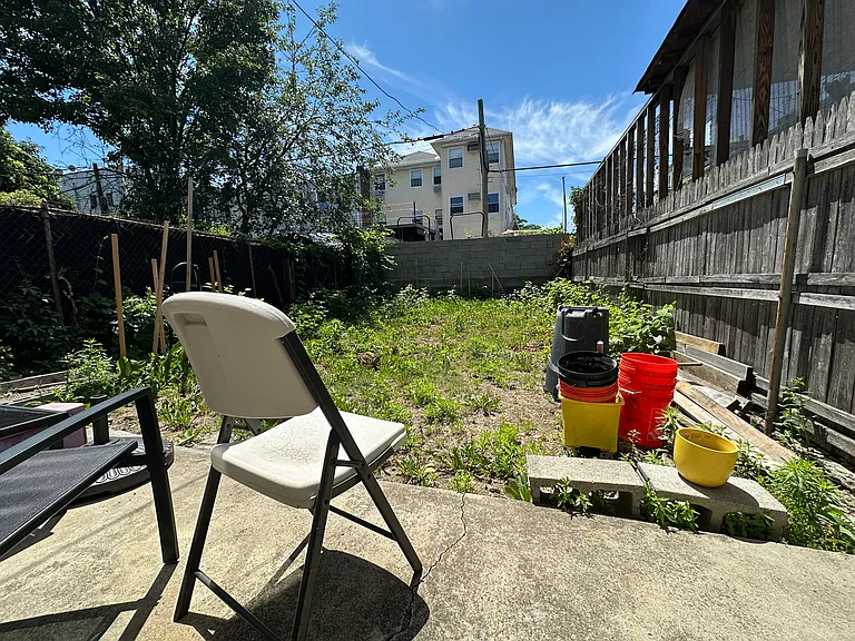 342 Montauk Ave #1 — Photo 18