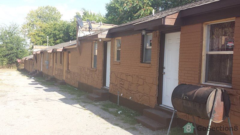 2nd image of 1686 Kansas St APT 3