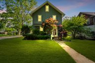 photo property thumbnail