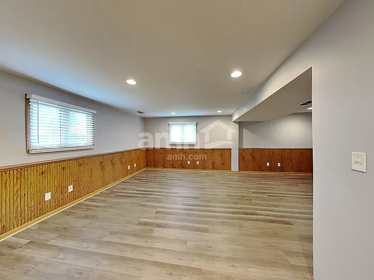 7007 Lewis And Clark Dr — Photo 8