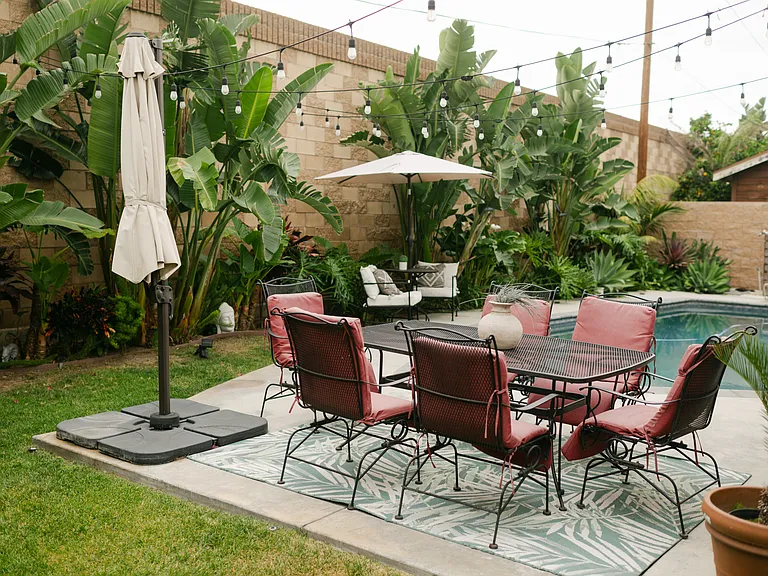 1386 N Sacramento St — Photo 13