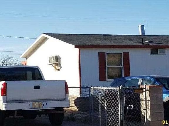 2nd image of 445 W Montana St