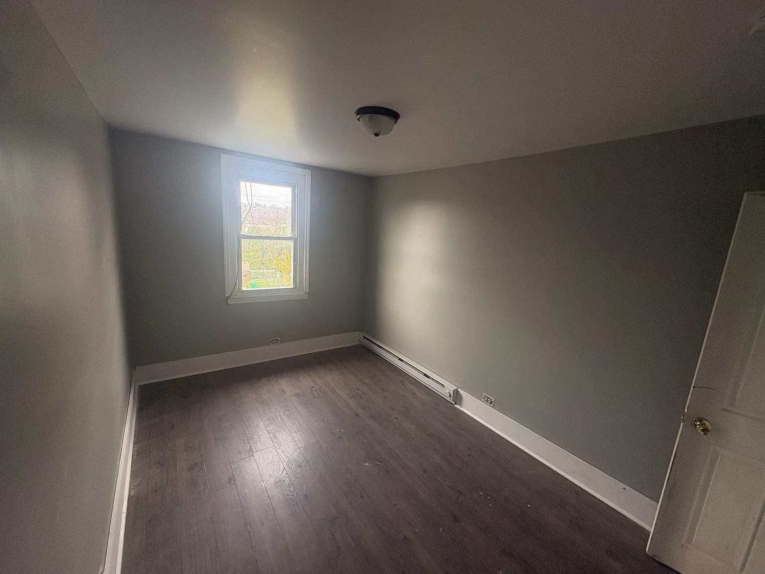 3 bed, 1400 sqft, $1,550 — Photo 4