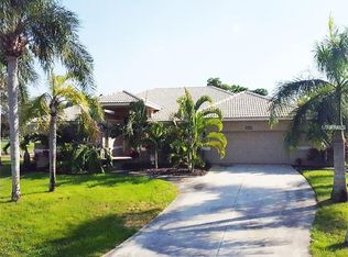 13 Seaward Cir, Placida, FL 33946