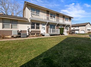 317 Lincoln Ct UNIT B, Bloomingdale, IL 60108
