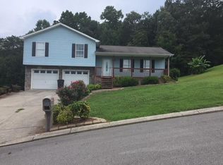 1362 Dustin Dr, Dalton, GA 30720