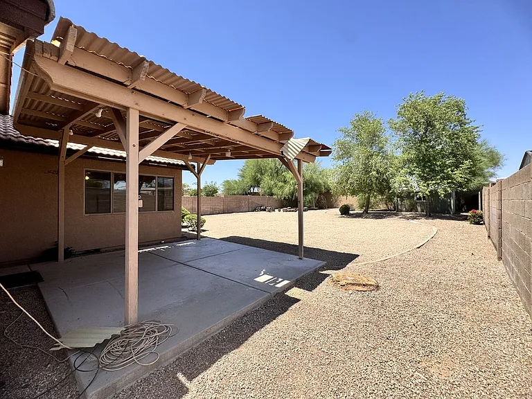 9138 W Ross Ave — Photo 38