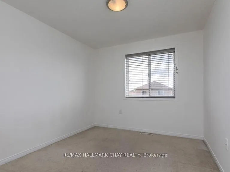 361 Dunsmore Ln — Photo 14