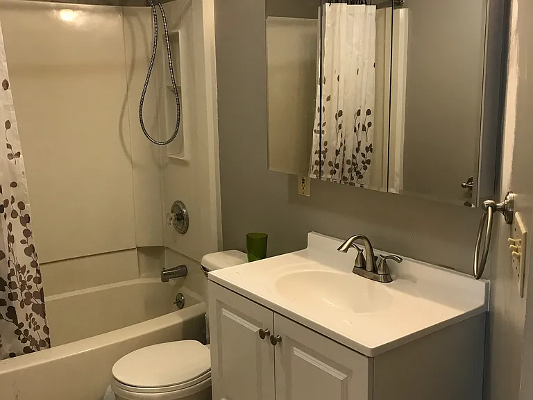 2106 Murray Hill Rd #4 — Photo 9