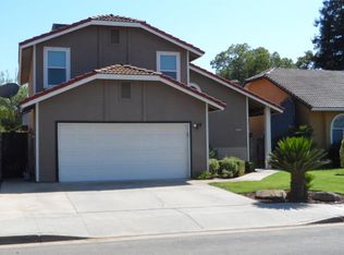 3473 W Dovewood Ln, Fresno, CA