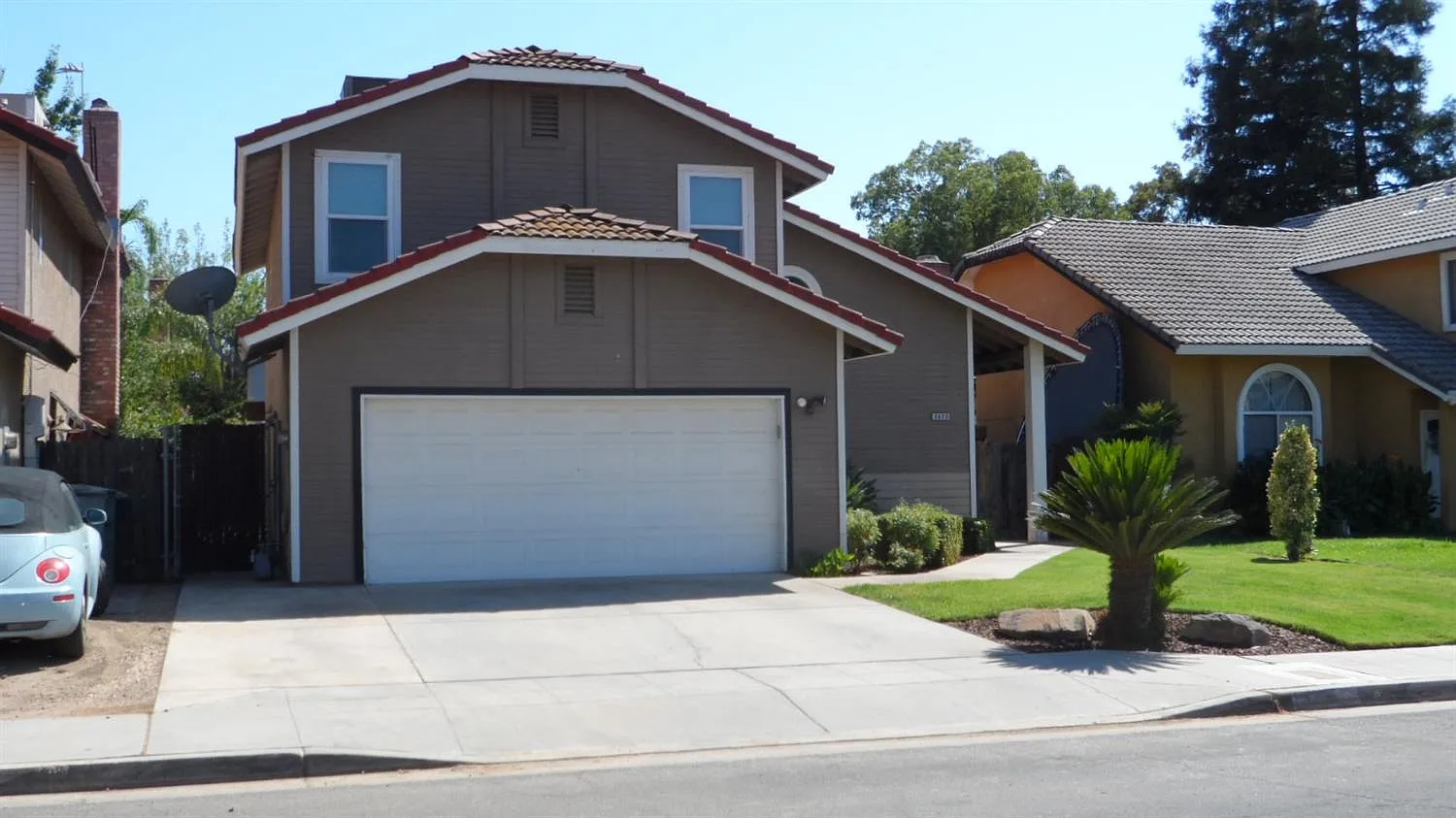 3473 W Dovewood Ln photo 1