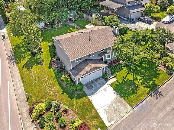 3rd image of 5113 64th Drive NE