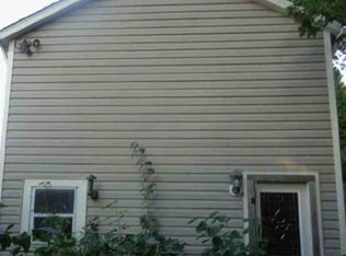 3471 Lake Rd, Conneaut, OH 44030