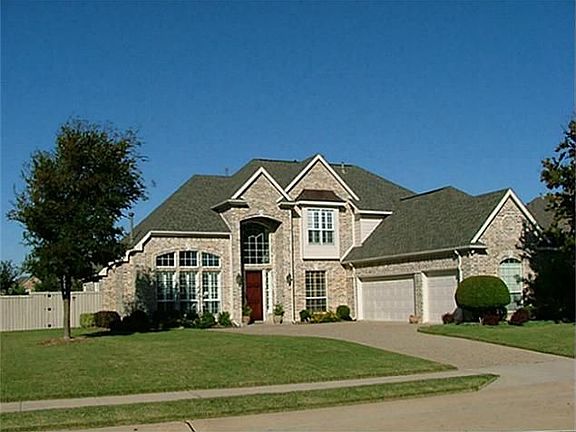 2nd image of 1816 Cypress Point Dr