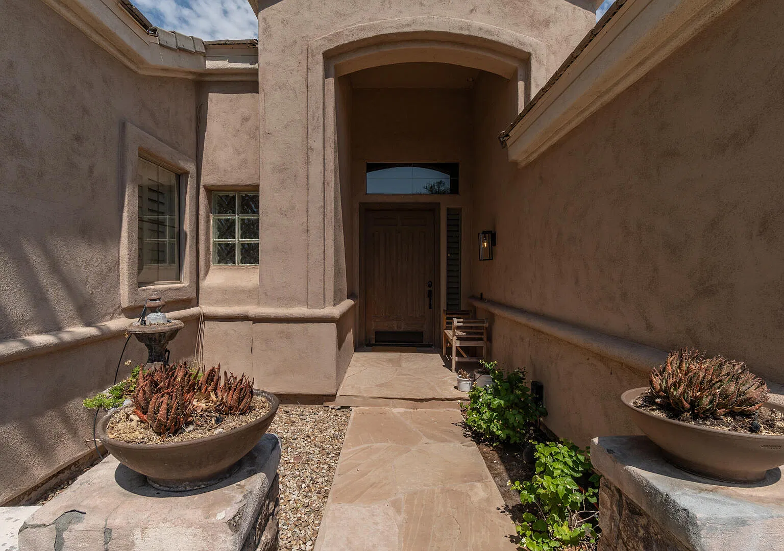 4 bed, 2.5 bath, 2858 sqft, $6,000 — Photo 4