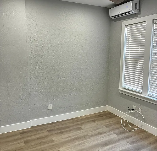 2738 Riverside Ave #5 — Photo 7