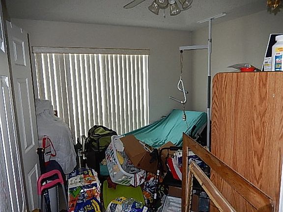 3rd image of 3917 Umar Ave
