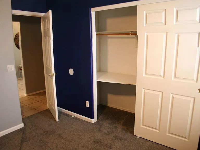 12710 W Earll Dr — Photo 8